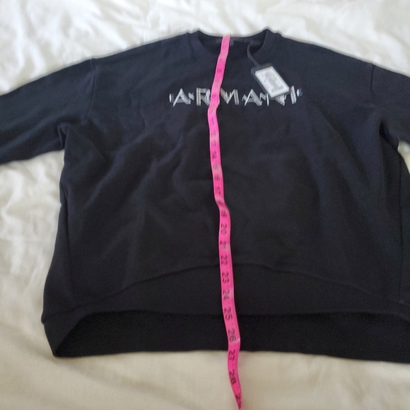 Top - Picture 4 of 15